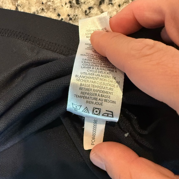 Travis Mathew Climbing Wall Polo - Medium - Picture 8 of 8